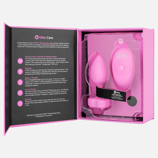 Remote Control Vibrating Dildo Jewelled Heart Plug- S/M